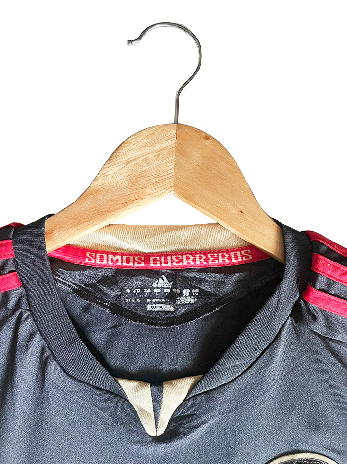 Mexico 2011 Away