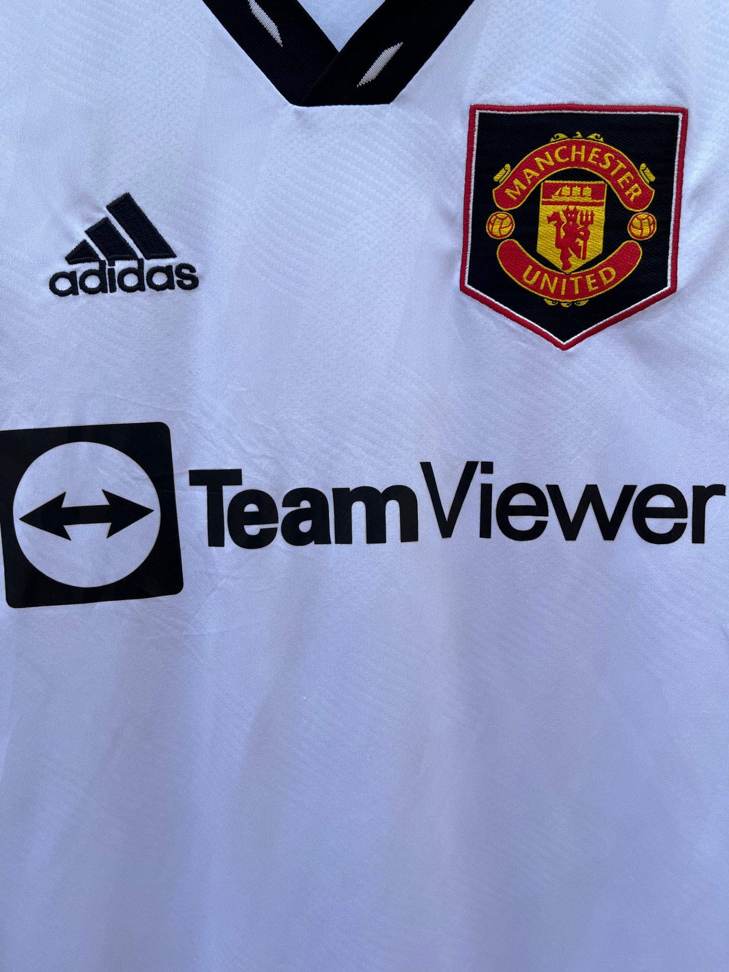 Manchester United 2022-23 Away shirt