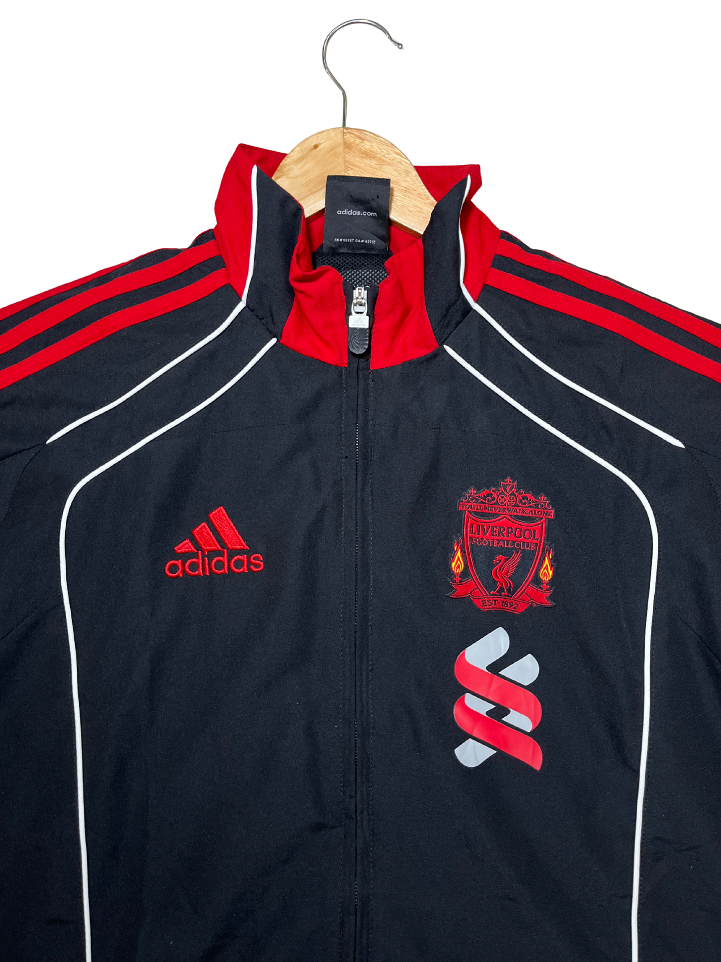 Adidas Liverpool 2010-2011 Jacket