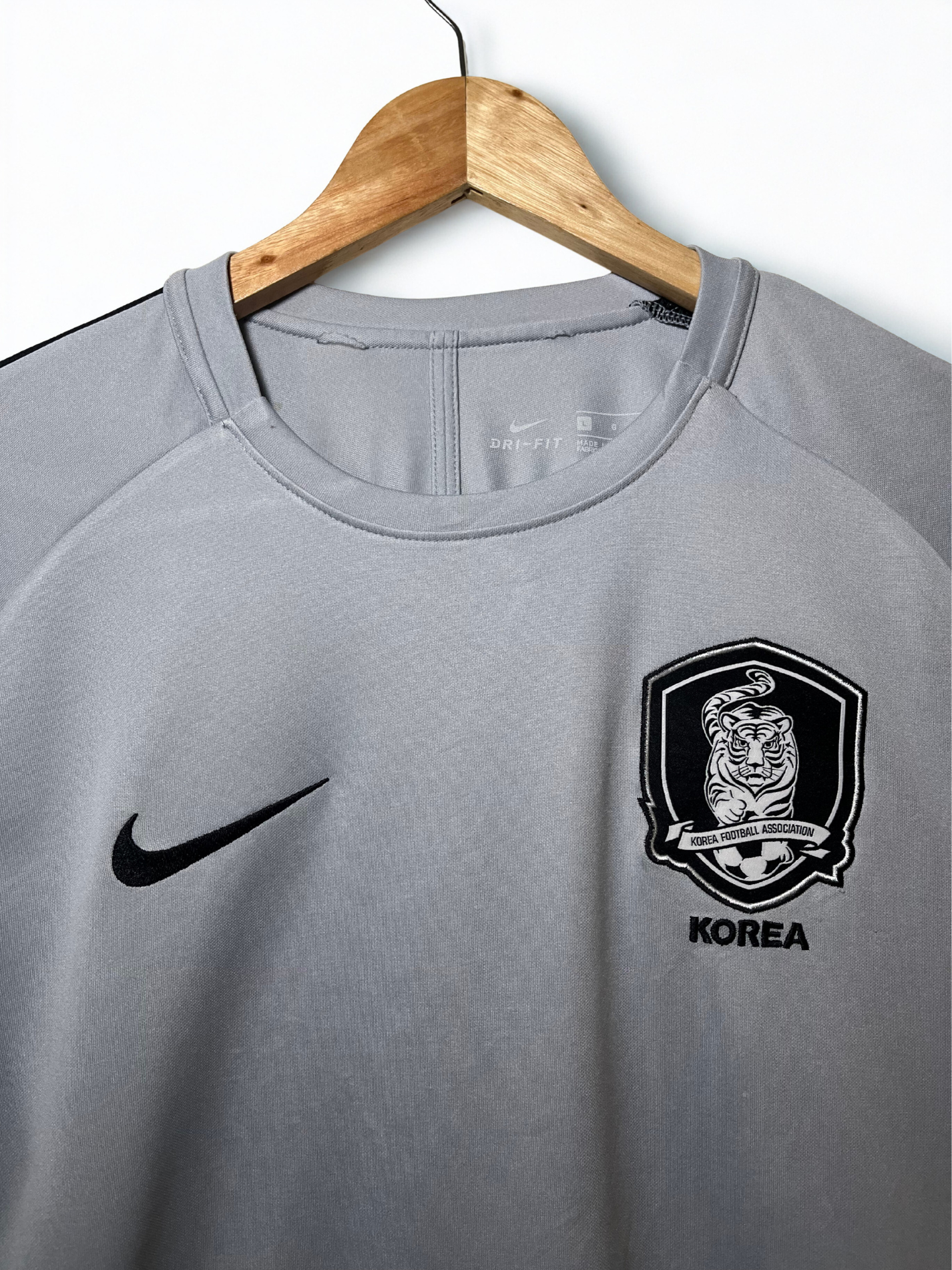 Korea Retro training Shirt