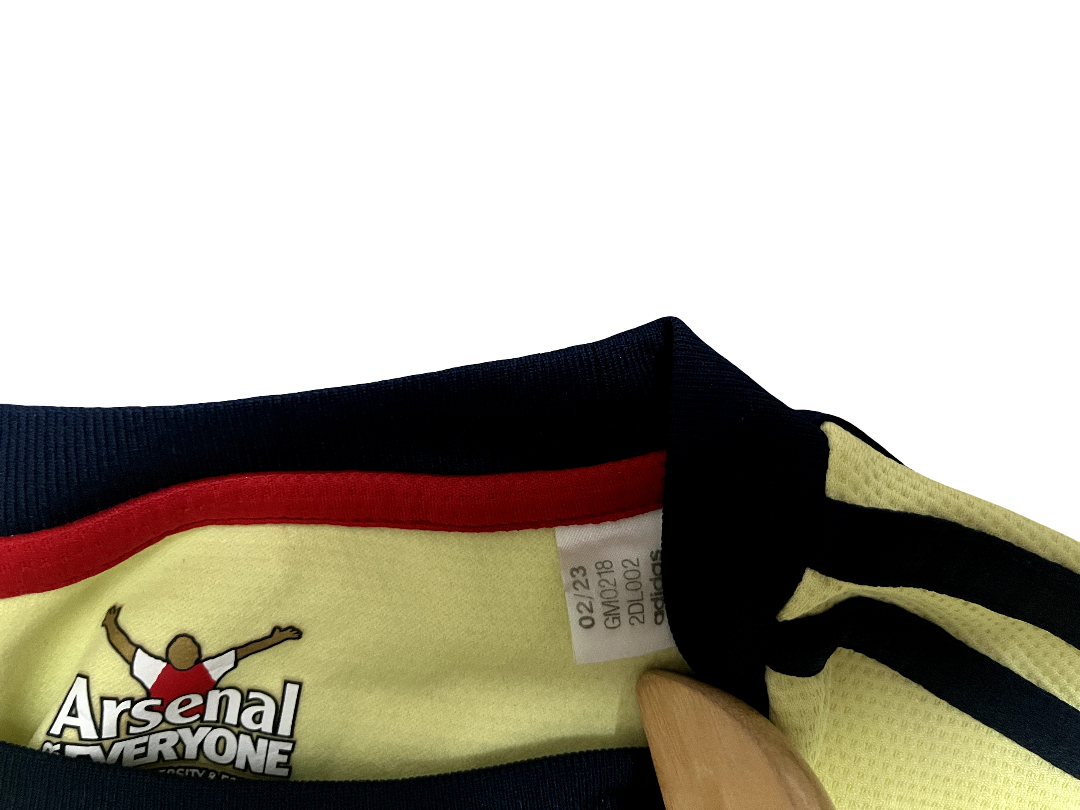 Arsenal 2021-22 Away
