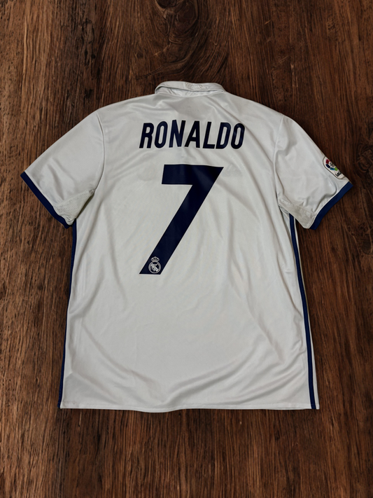 Ronaldo x Real Madrid 2016-17 Home