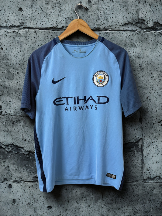 Manchester United 2016-17 Home