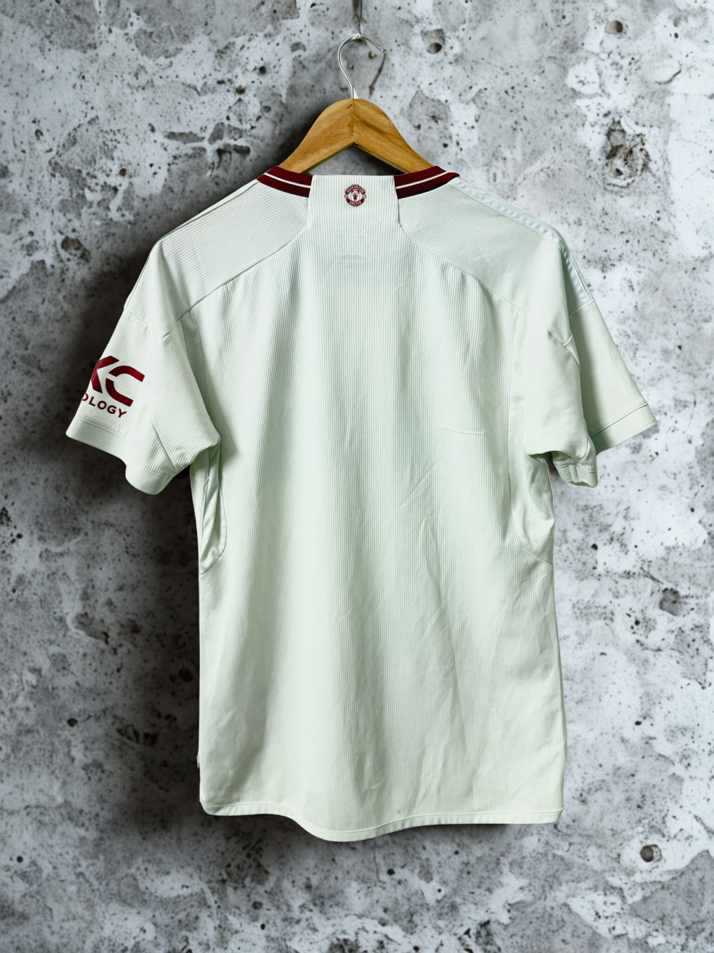 Manchester United 2023-24 away