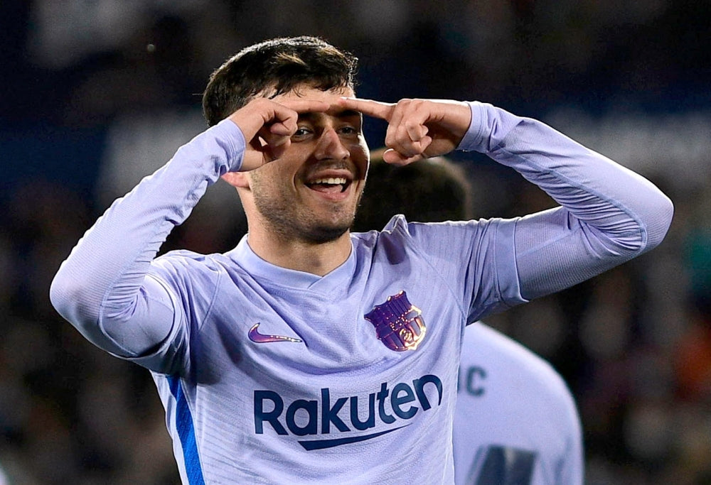 Pedri x Barcelona FC 2021-22 Away