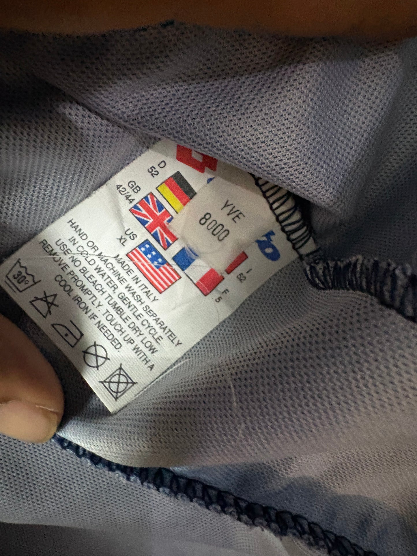 Juventus 2000-01 Retro Jersey by Lotto