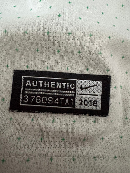 Portugal 2018 Away