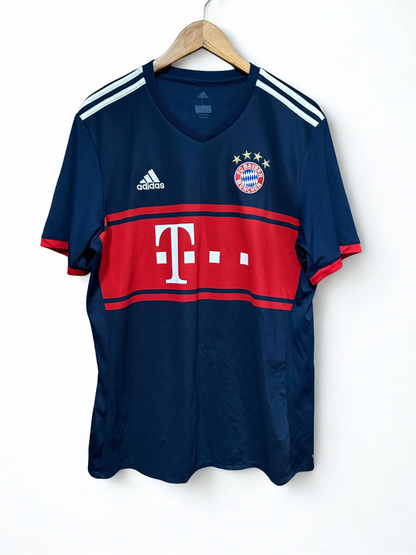 Bayern Munich 2017-18 Away