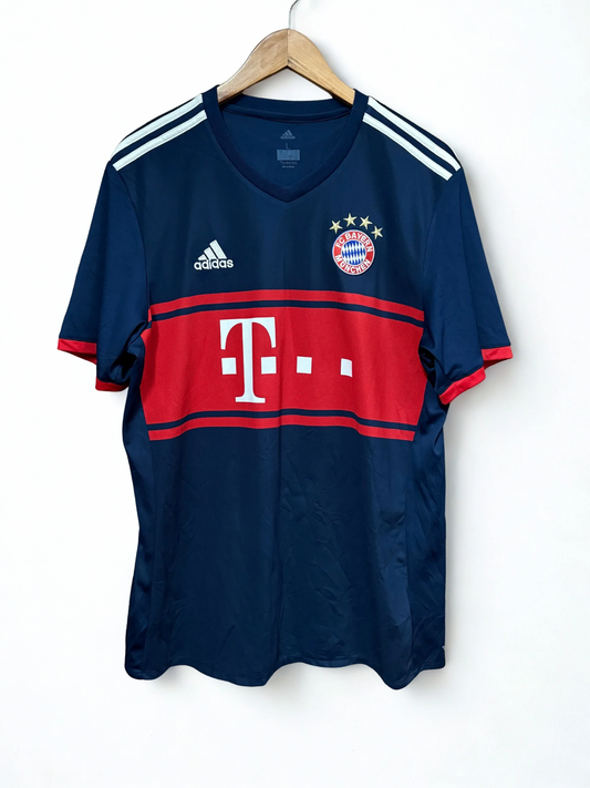 Bayern Munich 2017-18 Away