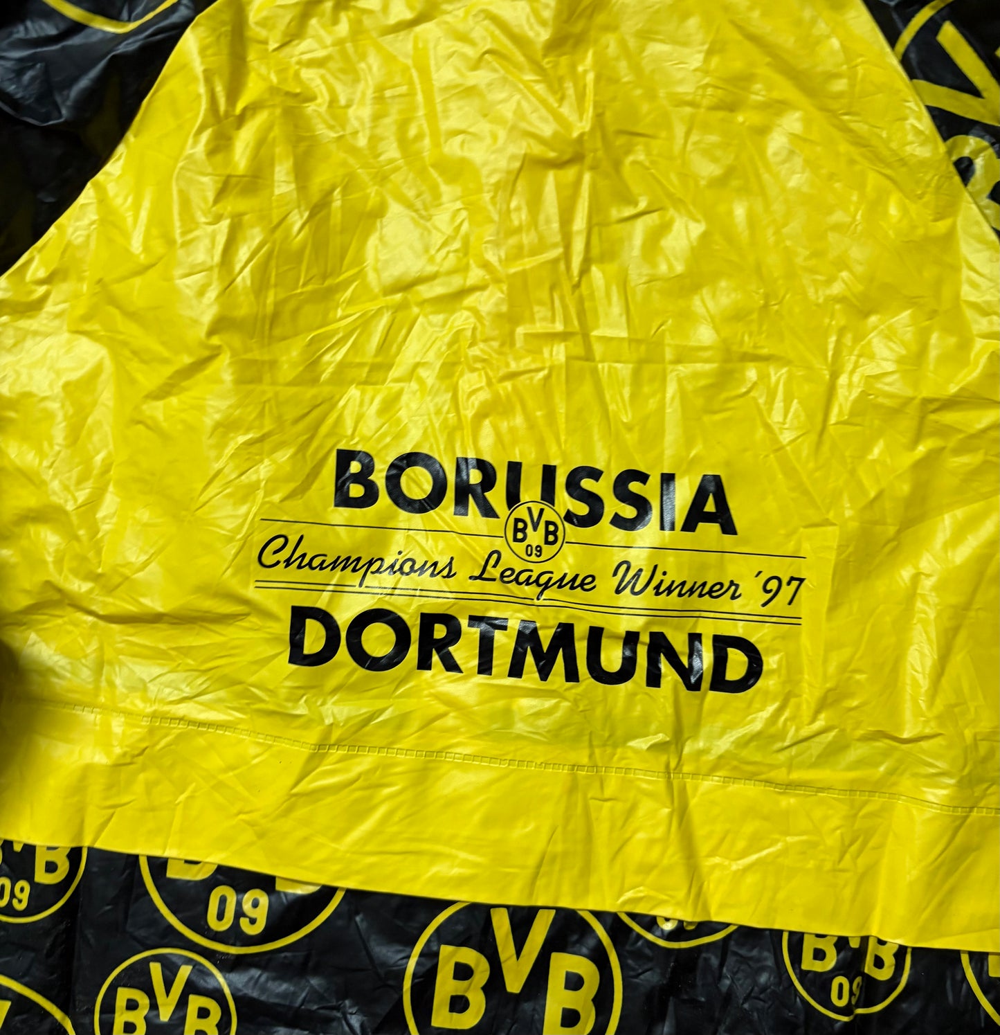 BVB Dortmund 1997 vintage champions league winner Jacket (Super Rare)