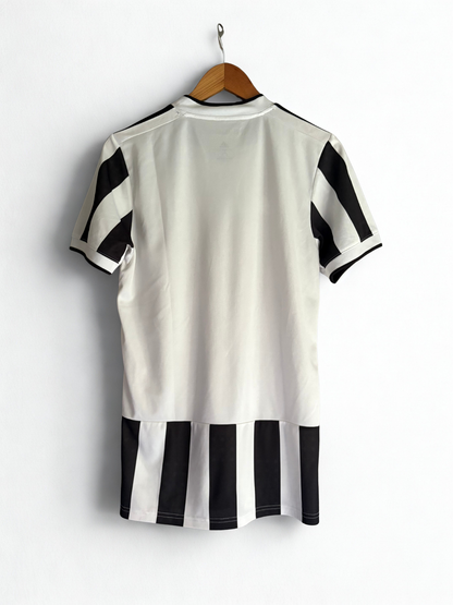 Juventus Home 2021-22 Jersey