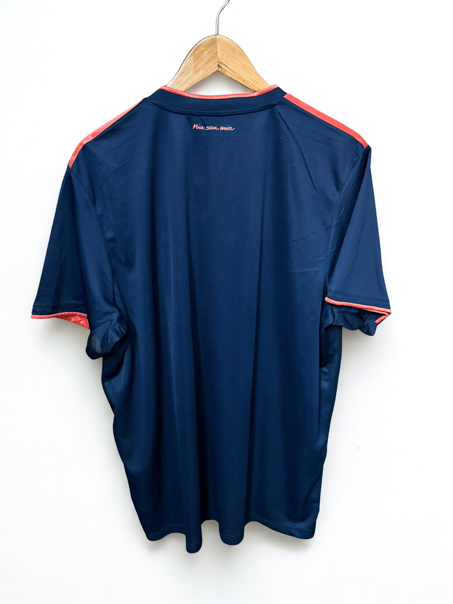 Bayern Munich 2019-20 third kit