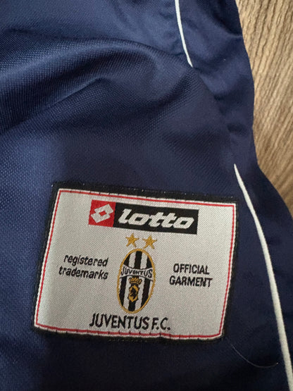 Juventus 2000-01 Retro Jersey by Lotto