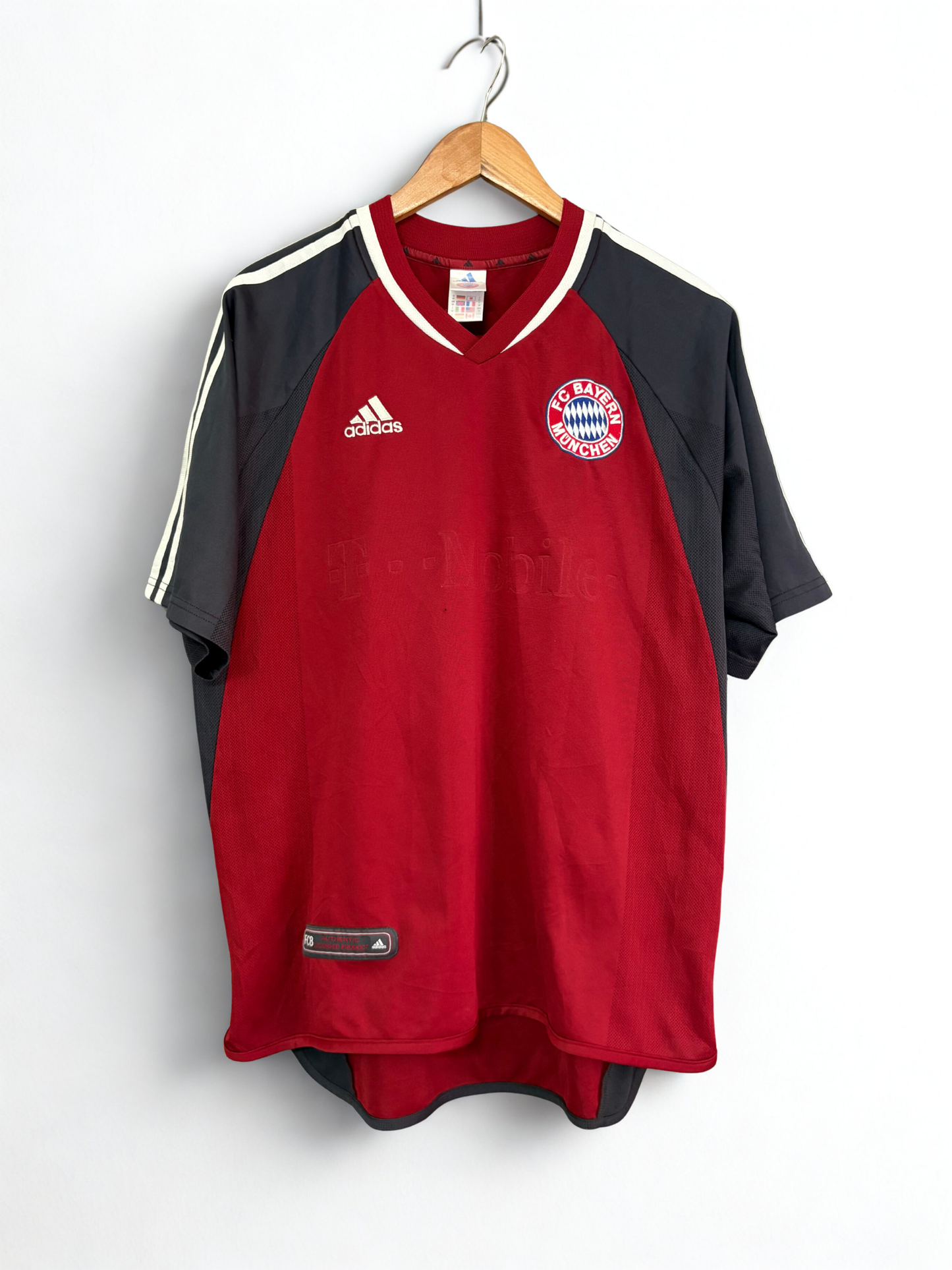 Bayern Munich 2001-02 Home