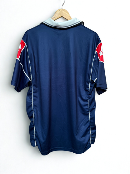 Juventus 2000-01 Retro Jersey by Lotto