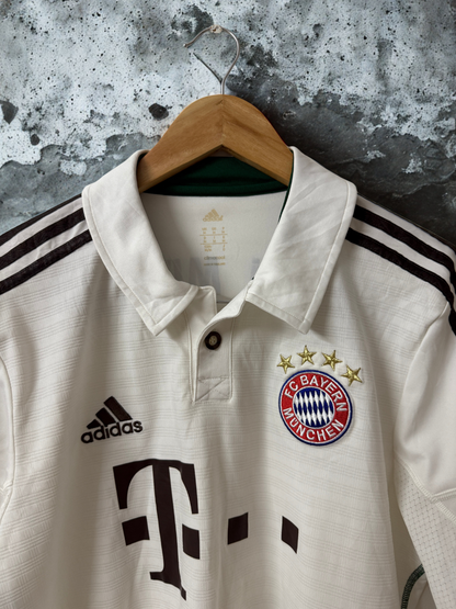 Bayern Munich 2013-14 Away