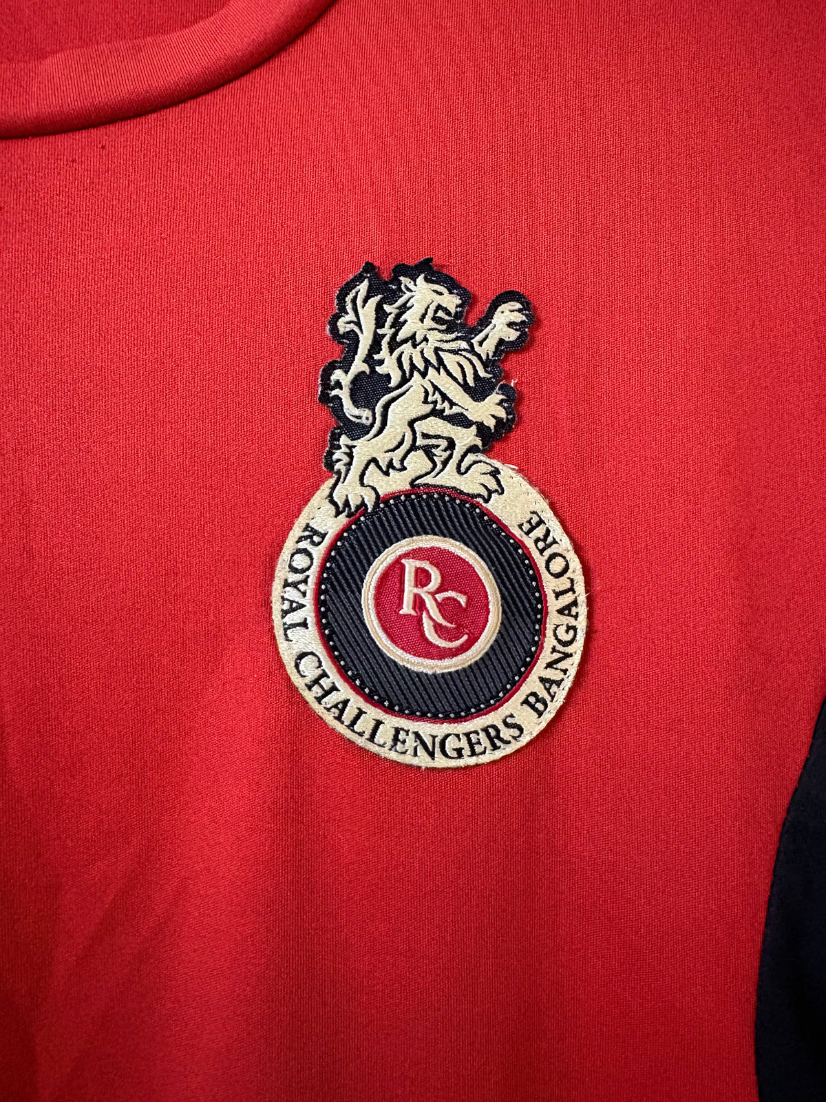 RCB Retro Fan gear(Rare)