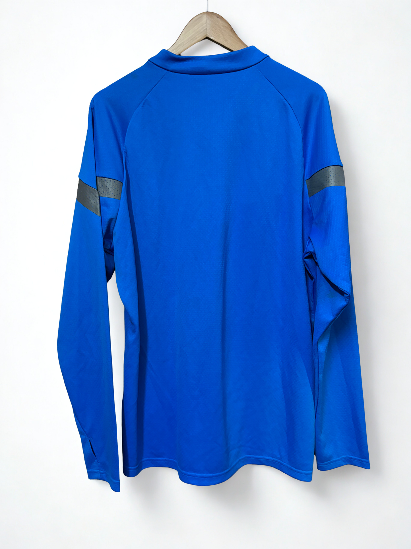 Mumbai City FC x Puma pull over