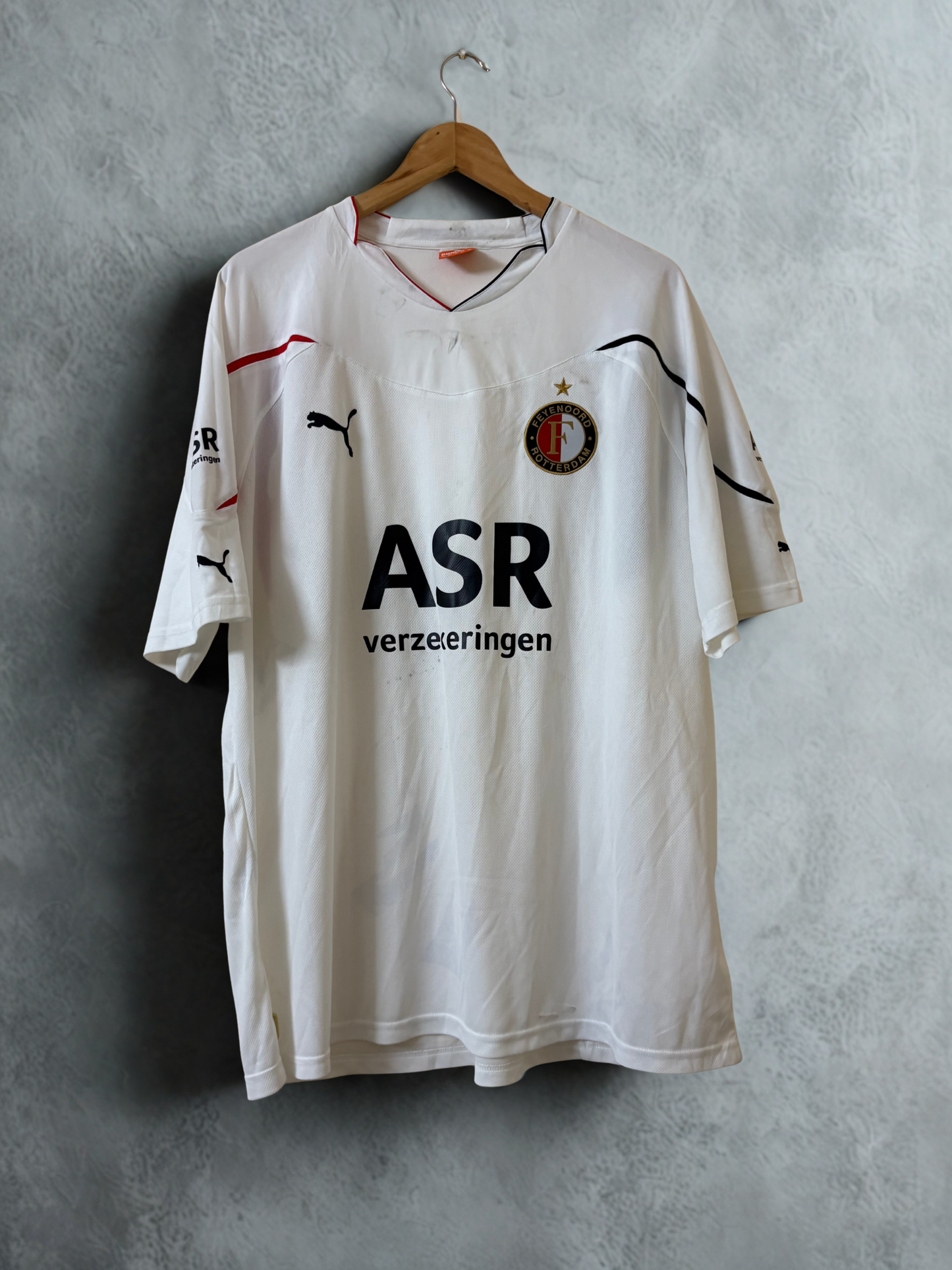 2010-11 Feyenoord Away Shirt(Rare)