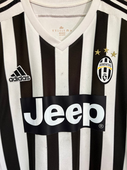 Juventus x Chiellini 2015-16  Home