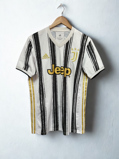 Ronaldo x Juventus 2020-21 Home