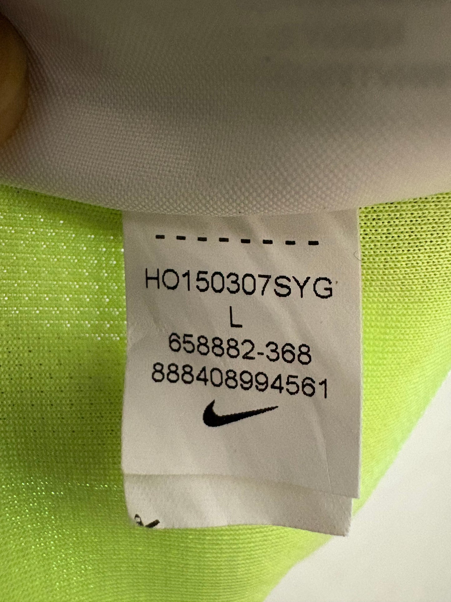 Manchester City 2015-16 3rd Kit