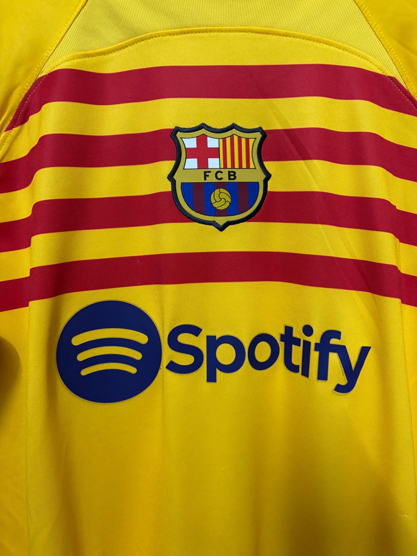 Yamal x Barcelona 2022-23 4th Kit