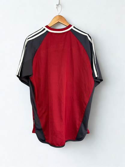 Bayern Munich 2001-02 Home