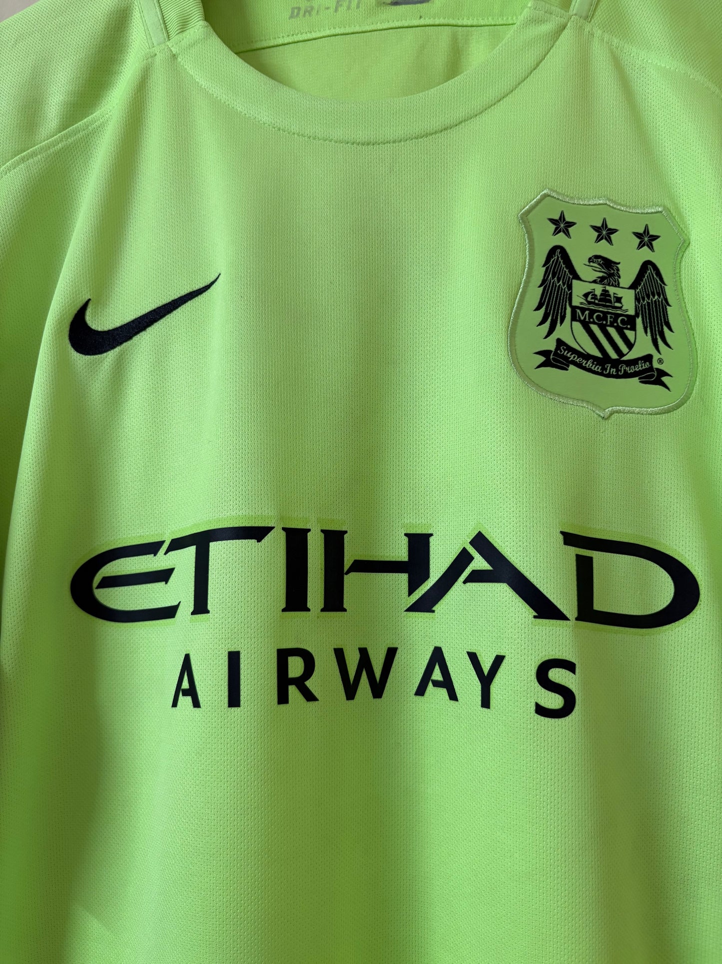 Manchester City 2015-16 3rd Kit