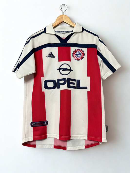 Bayern Munich 2002-04 away