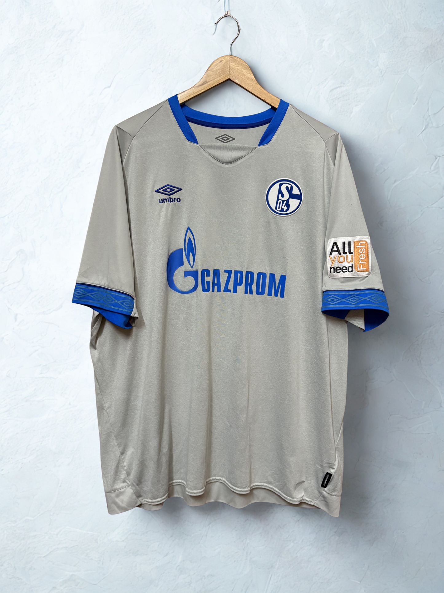 FC Schalke 2018-19 away by Umbro(Rare)