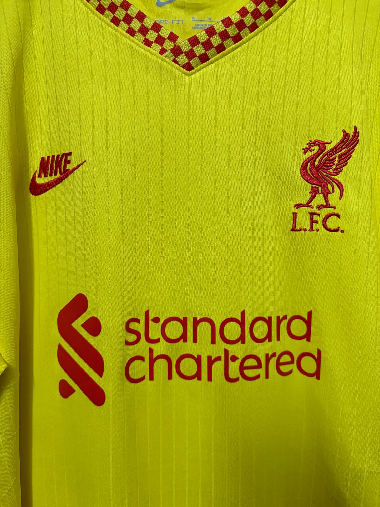 Liverpool FC 2021-22 3rd kit