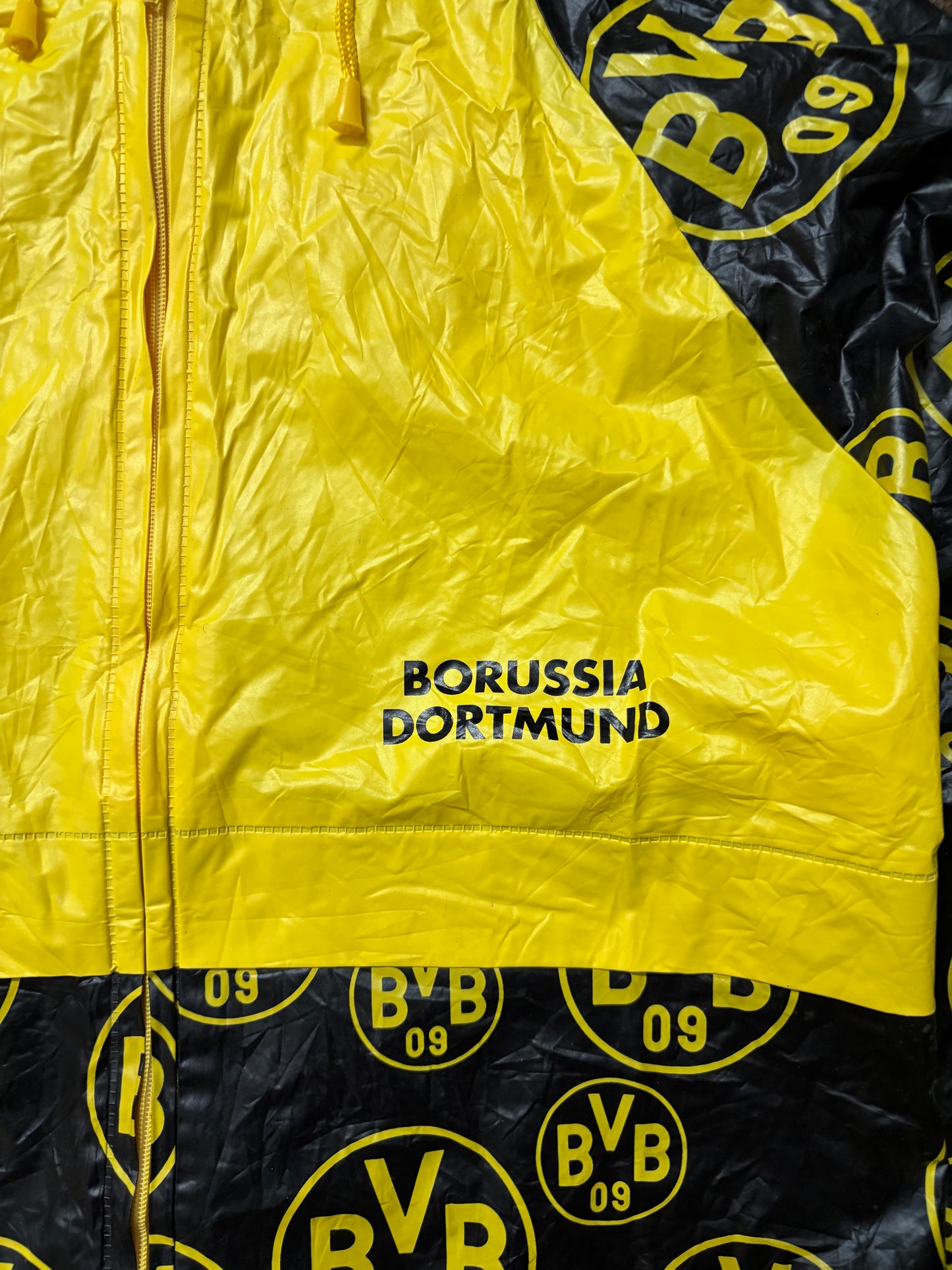 BVB Dortmund 1997 vintage champions league winner Jacket (Super Rare)
