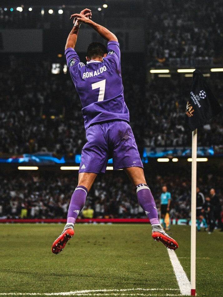 Cr7 x Real Madrid 2016-17 UCL Winner(Super Rare)