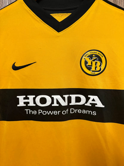 Young Boys 2016-17 Home(Rare)