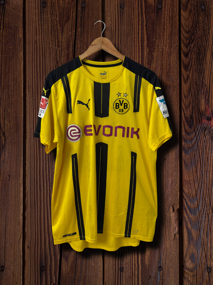 Kagawa x Borussia Dortmund 2016-17 Home