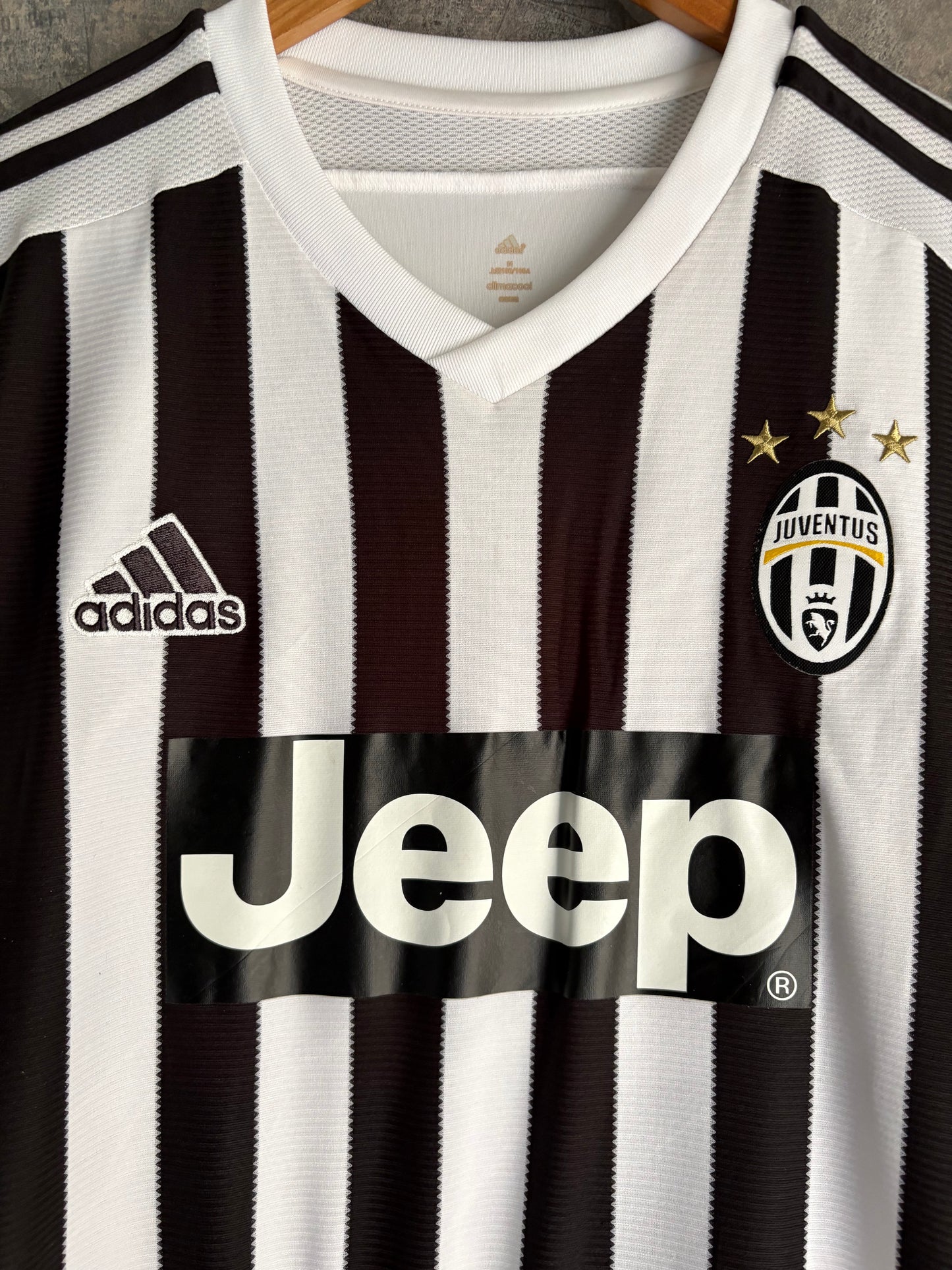 Juventus 2015-16 Home