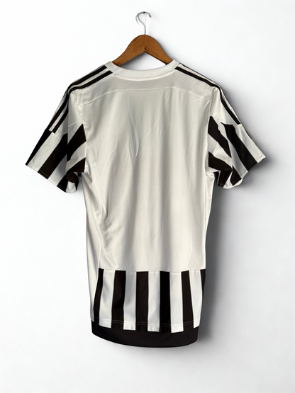 Juventus 2015-16 Home