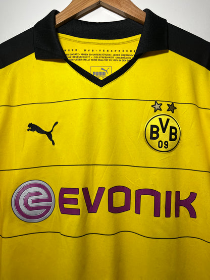 Borussia Dortmund 2015-16 Home