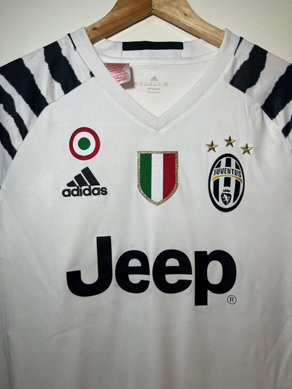 Juventus 2016-17 Third jersey