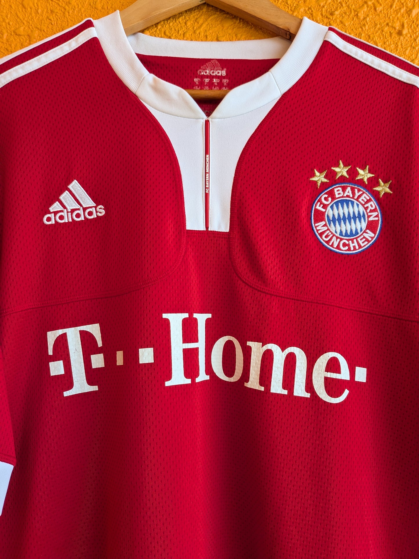 Bayern Munich 2009-10 Home Jersey