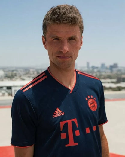 Bayern Munich 2022-23 3rd Kit