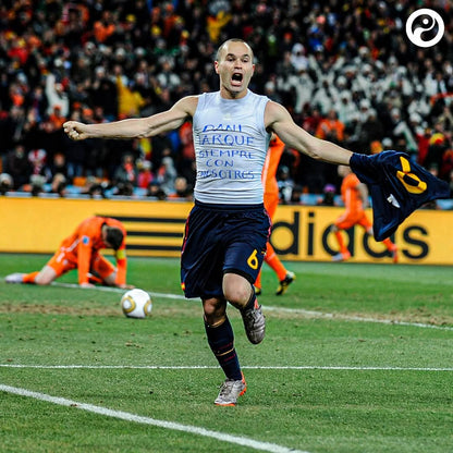 Iniesta x Spain 2010 Away World cup Winner(Super Rare)