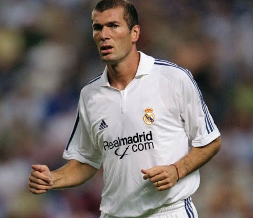 Real Madrid 2001-02 Zidane Home Jersey