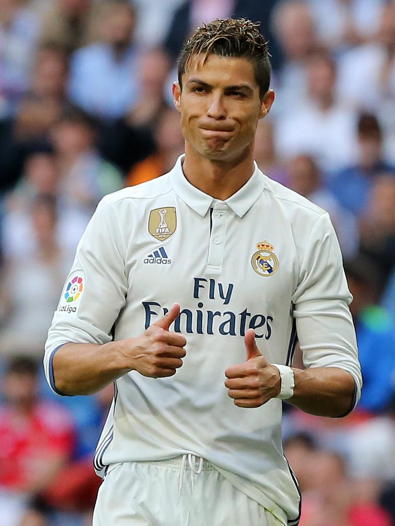 Ronaldo x Real Madrid 2016-17 Home