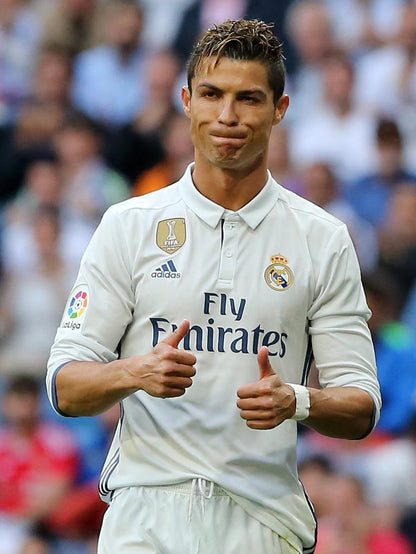 Ronaldo x Real Madrid 2016-17 Home